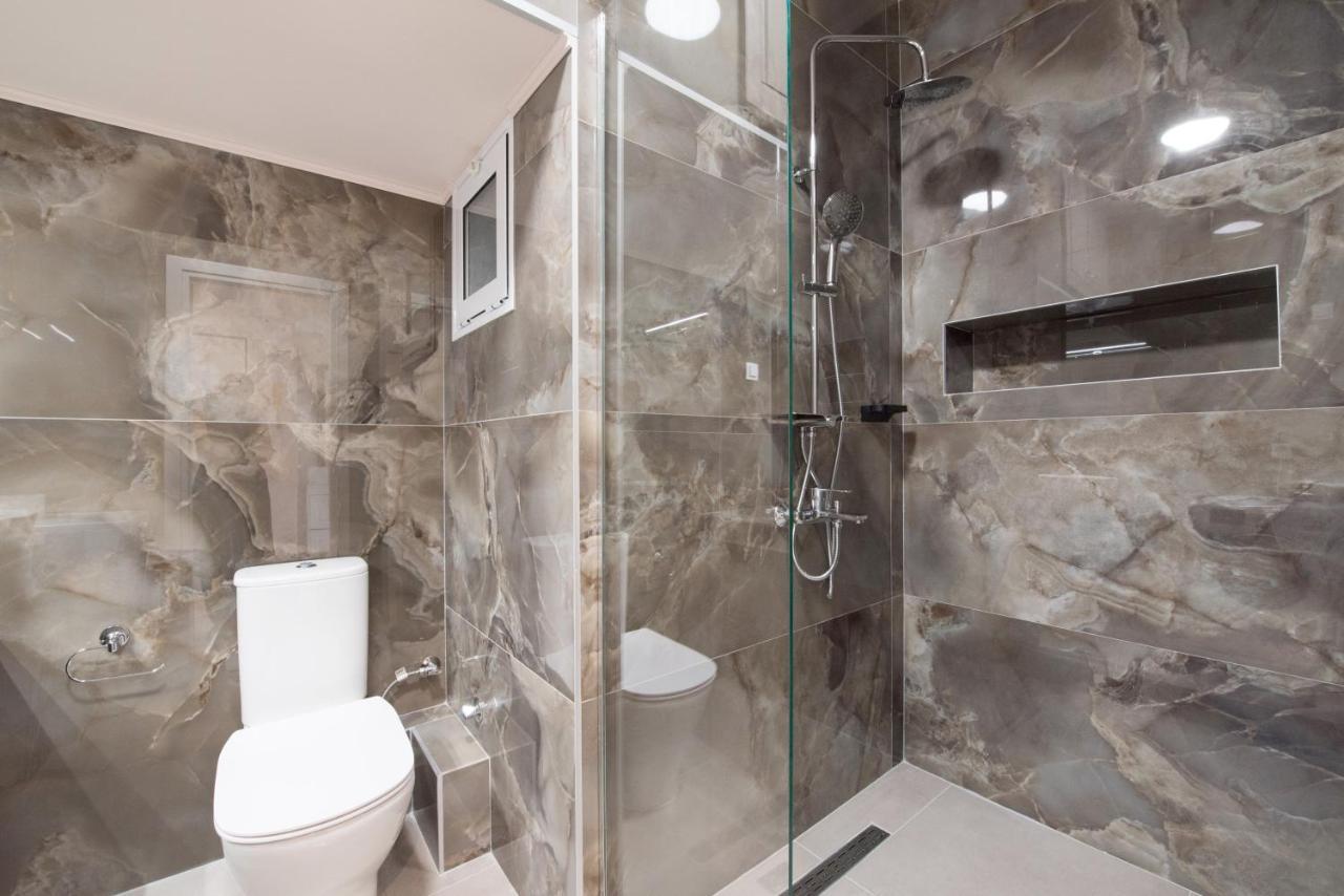 Daphne By Halu! : Downtown Family Penthouse Lägenhet Thessaloníki Exteriör bild